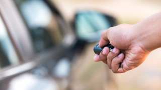 Hand locking car with keyfob